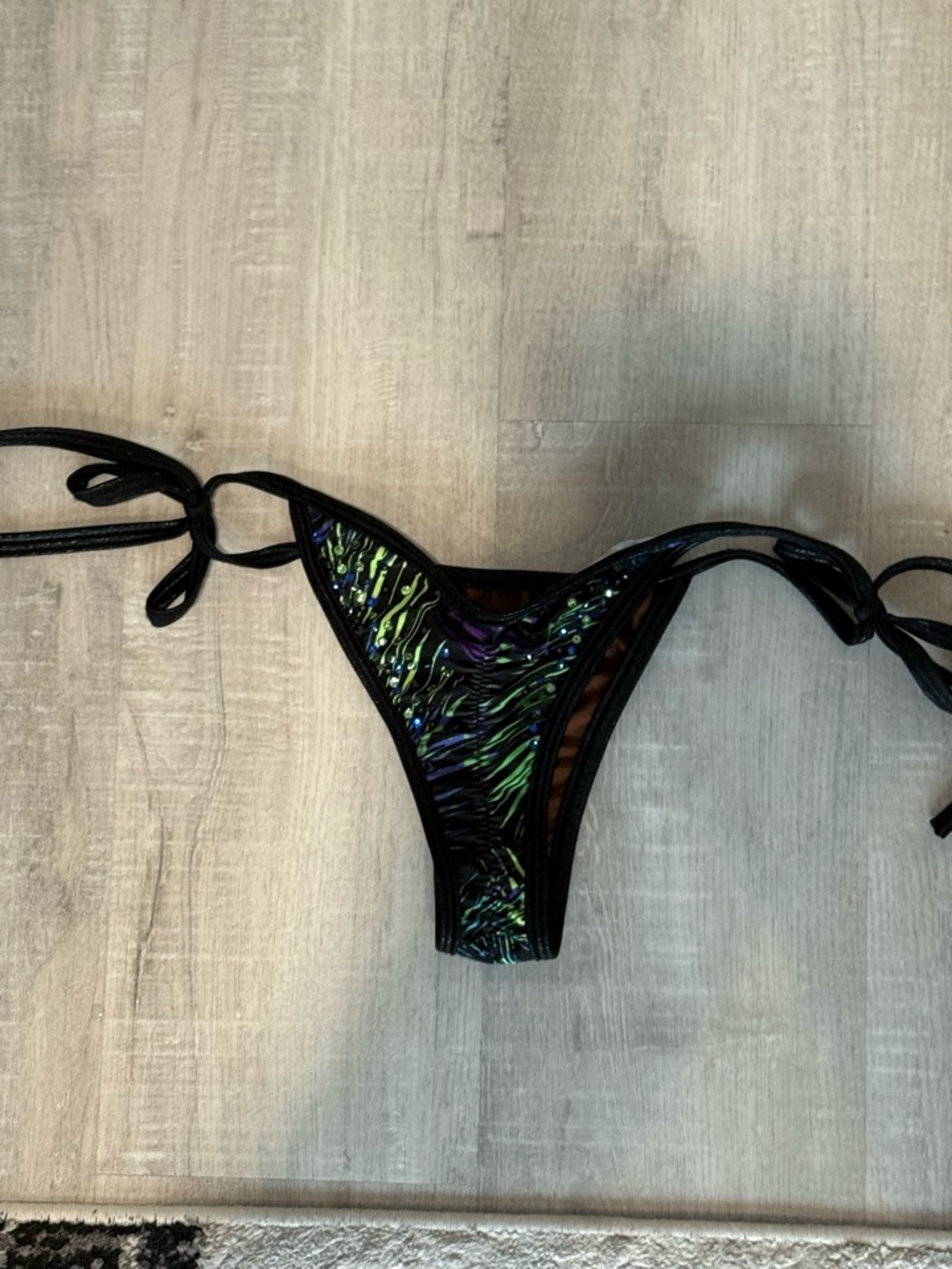 Angel competition bikinis posing suit Bikini in Navy & Green Palm print - Picture 4 of 10